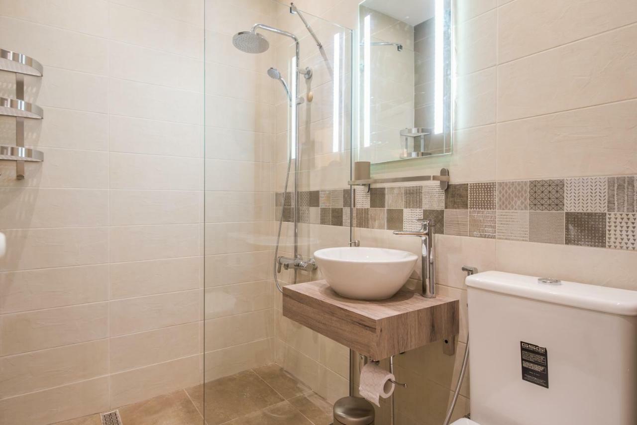 Designer & Luxurious, Business, One Bedroom Apartment In Top Central Sofia By Flat Mаnager Kültér fotó